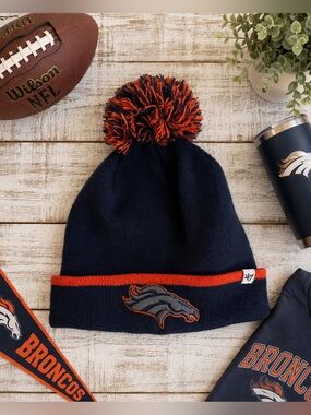 ’47 Brand Denver Broncos Navy Pom Pom Knit Beanie Hat One Size NFL Winter Cap